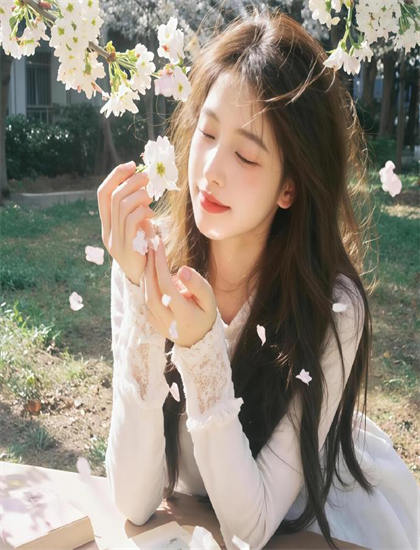 解读《春满乾坤》必看的：多重角度分析与思考